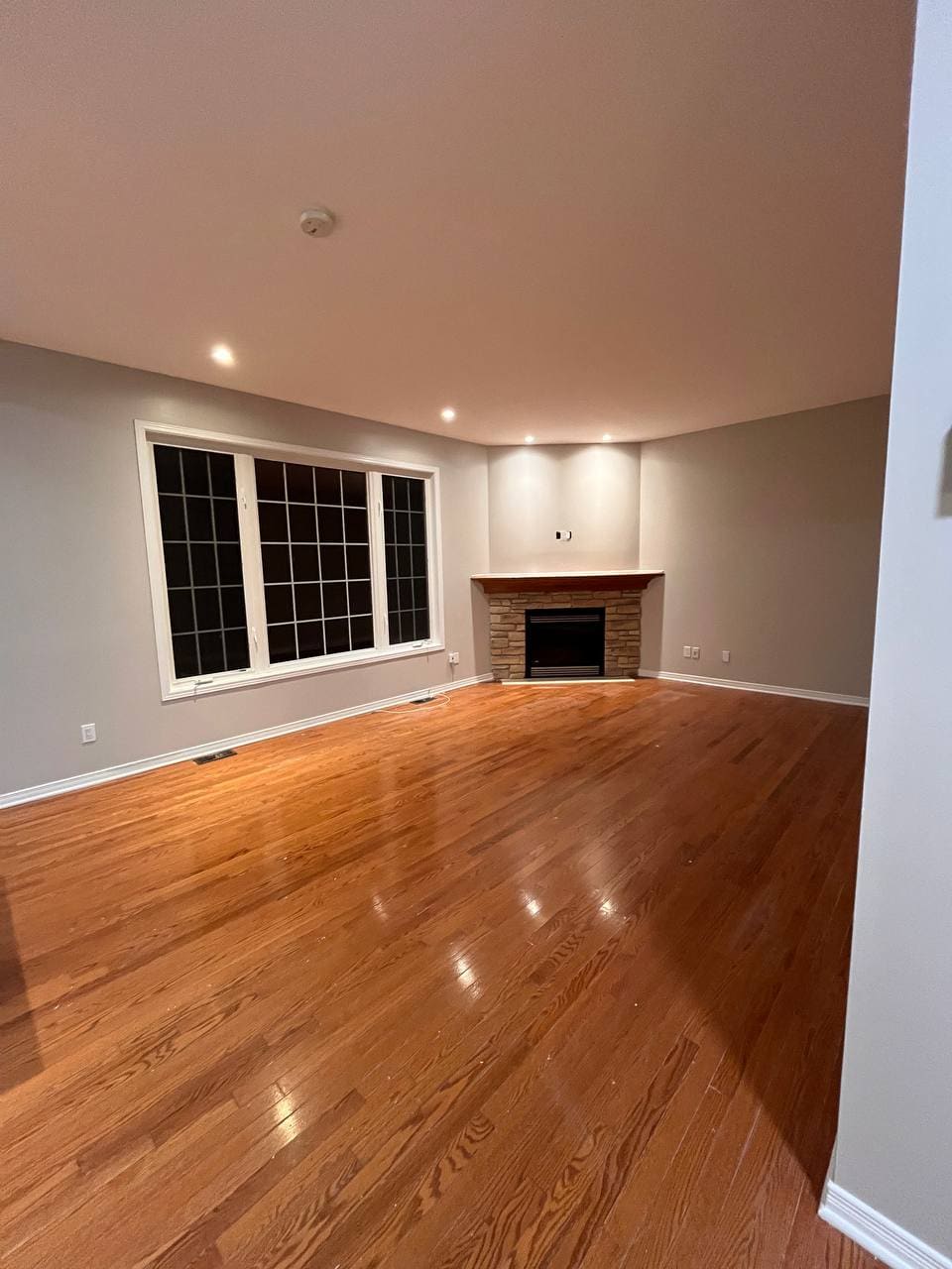 Drywall installation and finishing work